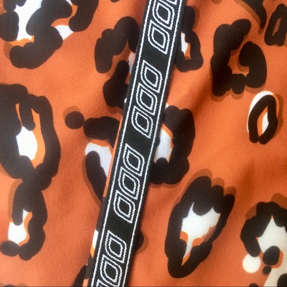 🧡HP🧡 Lorna Jane Wildcat Core Ankle Biter Legging - Picture 4 of 8